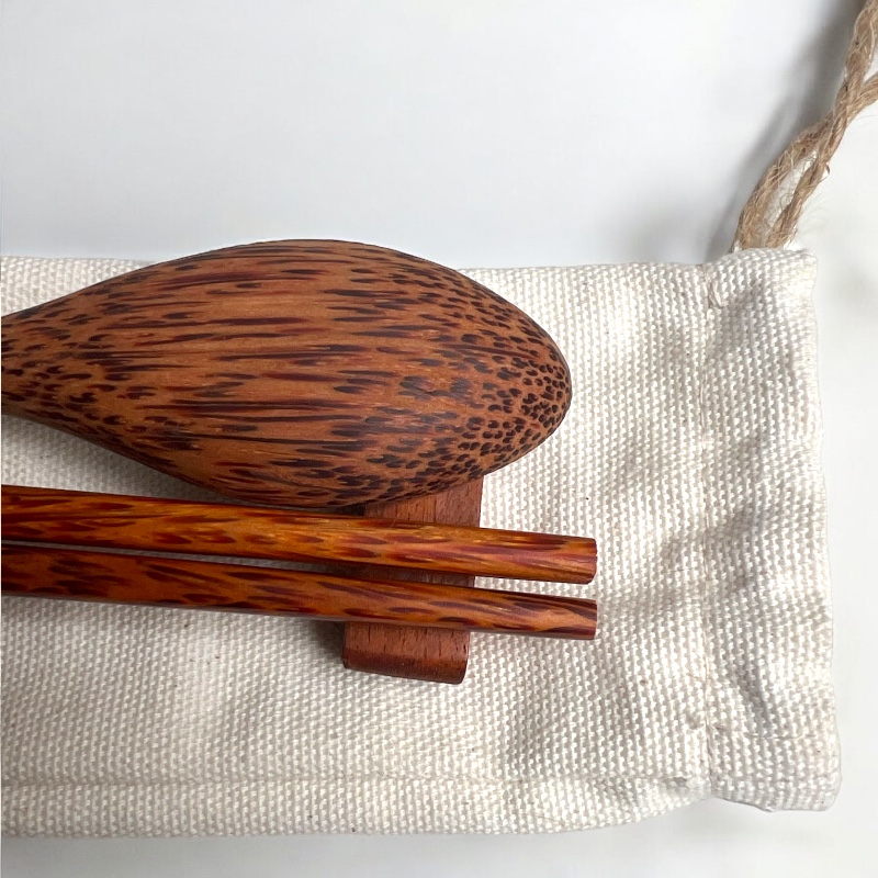 Couverts asiatiques en bois de coco - solo – Image 3