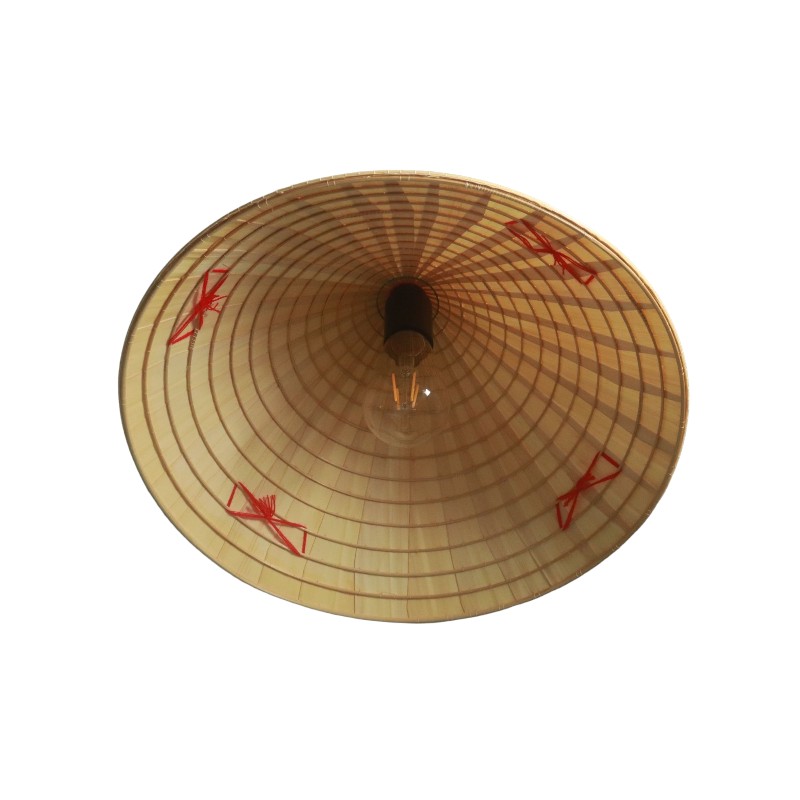 Lustre chapeau vietnamien vue de dessous