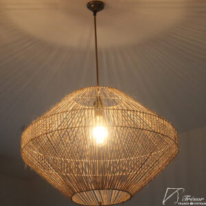 Lustre artisanal en fibre de bananier « Flying Saucer »
