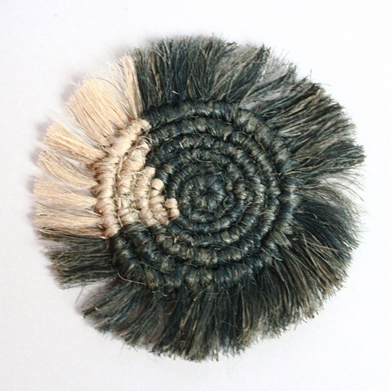 Sous-verres en fibre de bananier émeraude et naturels – Image 2